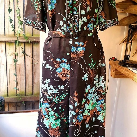 Beautiful Vintage Dress